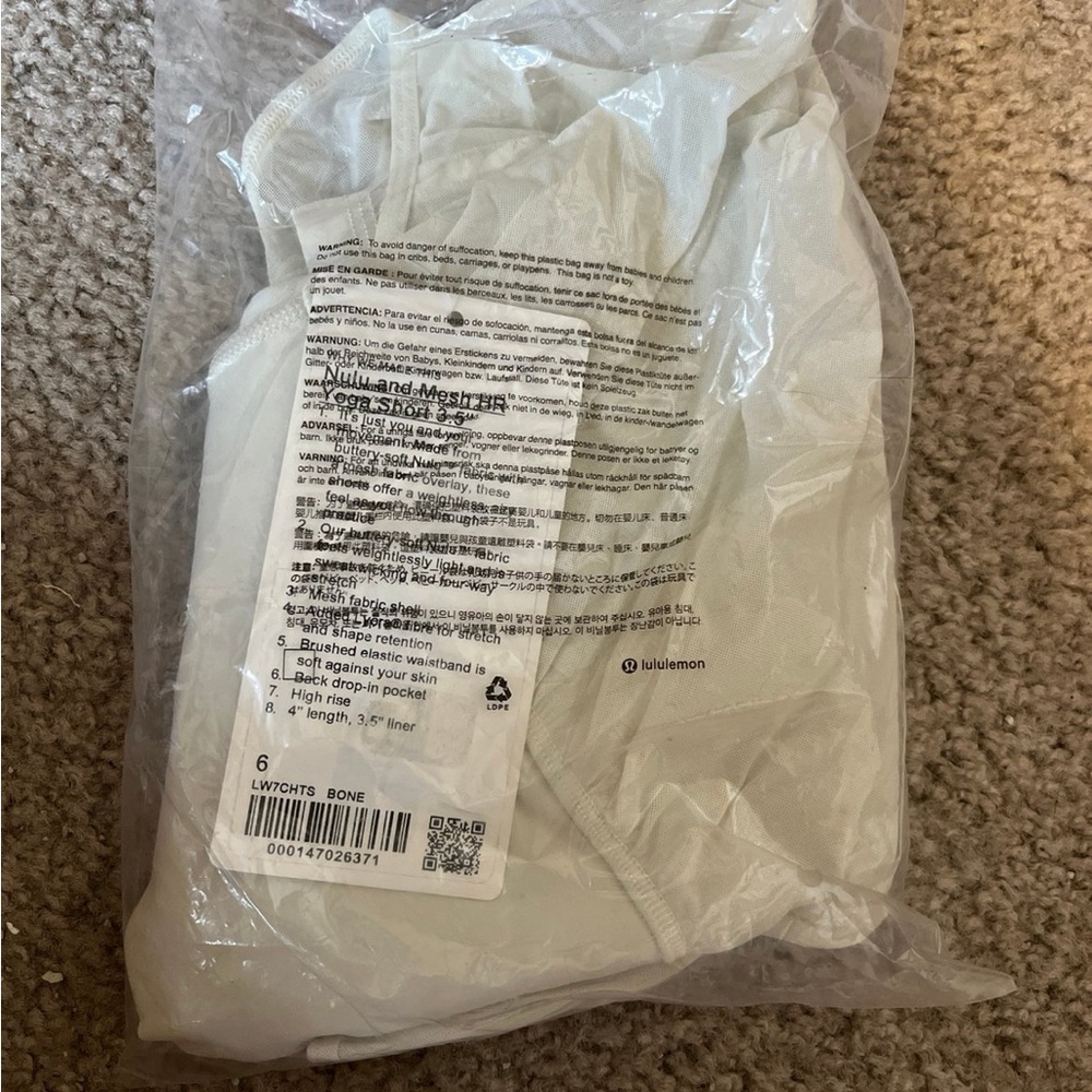 Lululemon Athletica Nulu and Mesh High-Rise Yoga Shorts Bone - Picture 4 of 5